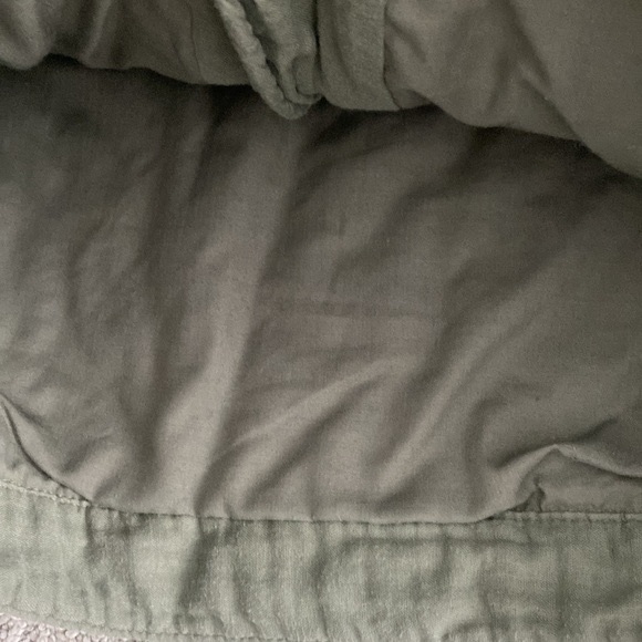 American Eagle Military Green Cotton Quilted Vest - Picture 2 of 5